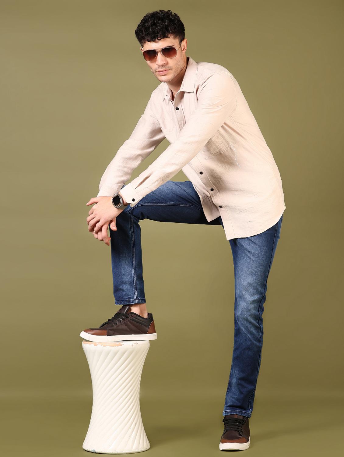 men washed mid rise denim jeans - 21718097 - Standard Image - 4