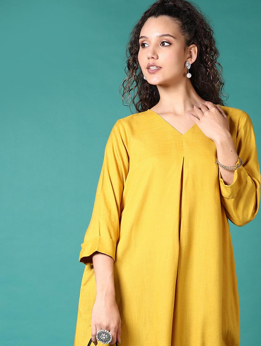 women solid three quarter sleeve a-line kurta - 21718169 - Standard Image - 4