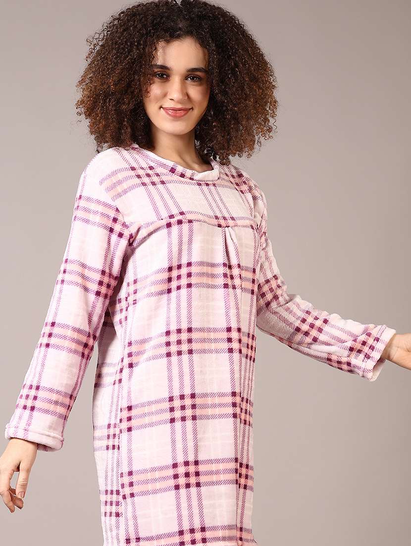 women checkered long sleeves winter wear sleepshirt - 21718194 -  Standard Image - 4