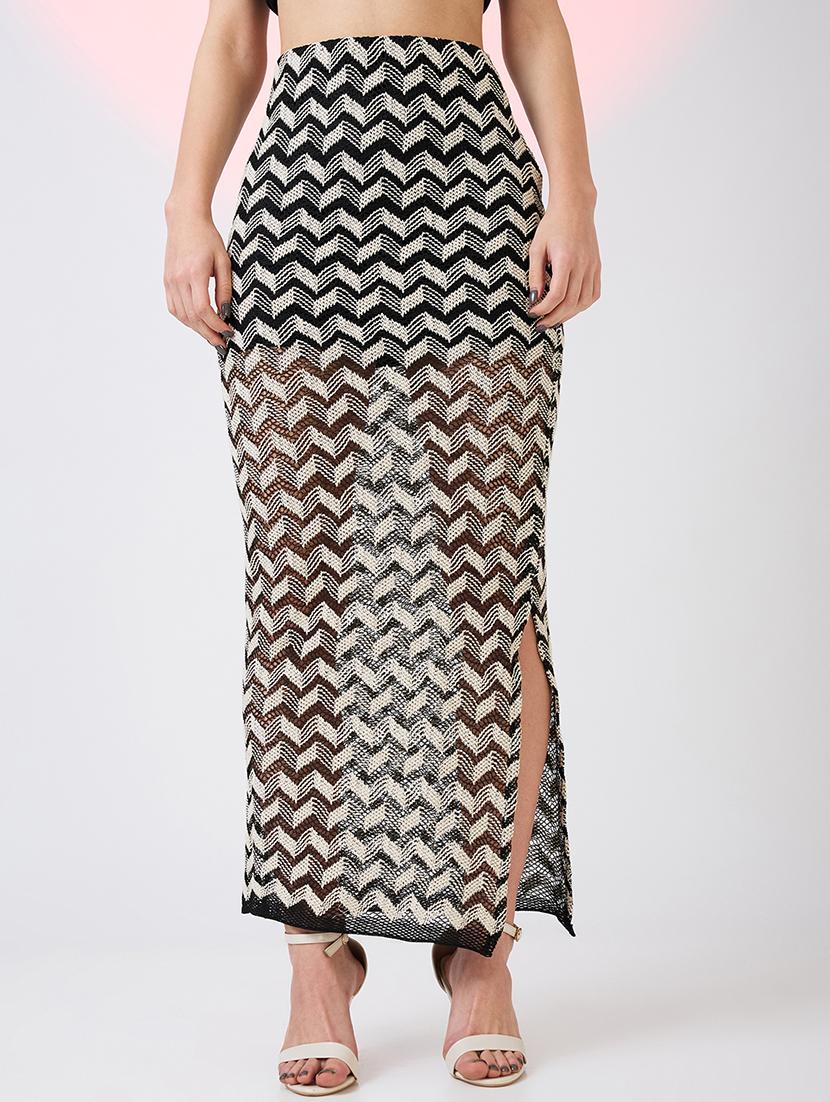 globus women black & white chevron pattern crochet mid rise side slit pencil maxi skirt - 21718304 - Zoom Image - 0