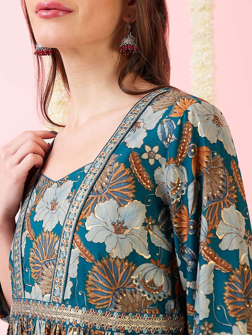 globus women teal sweetheart neck embroidered detail gold foil floral print gathered a-line fusion maxi dress - 21718351 -  Standard Image - 4