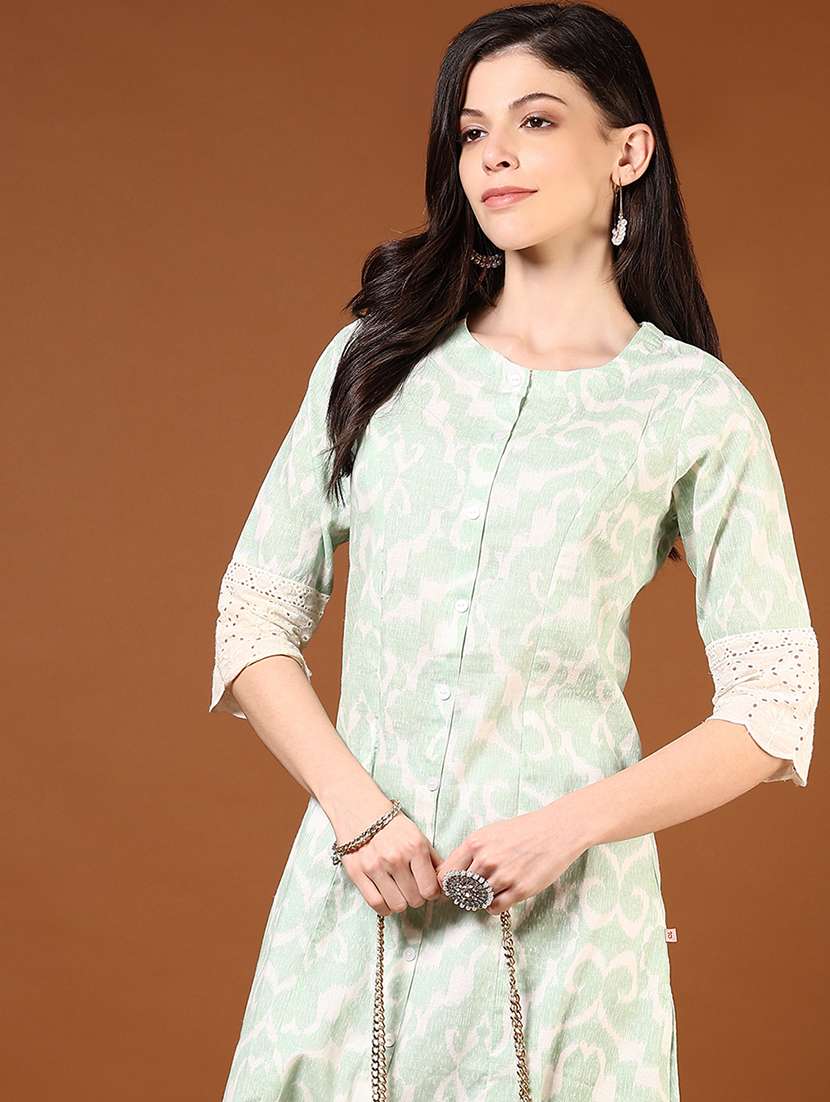 women three quarter sleeve a-line kurta - 21718384 -  Standard Image - 4