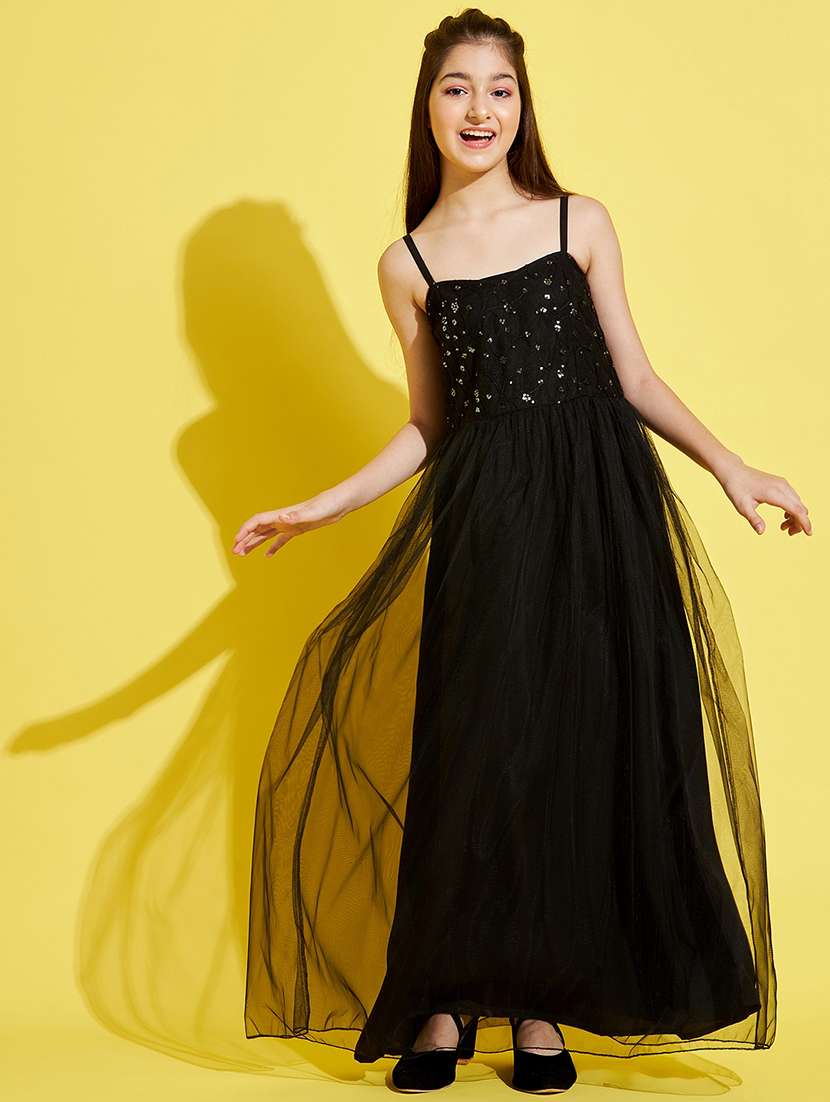 girls embroidered shoulder strap gown 