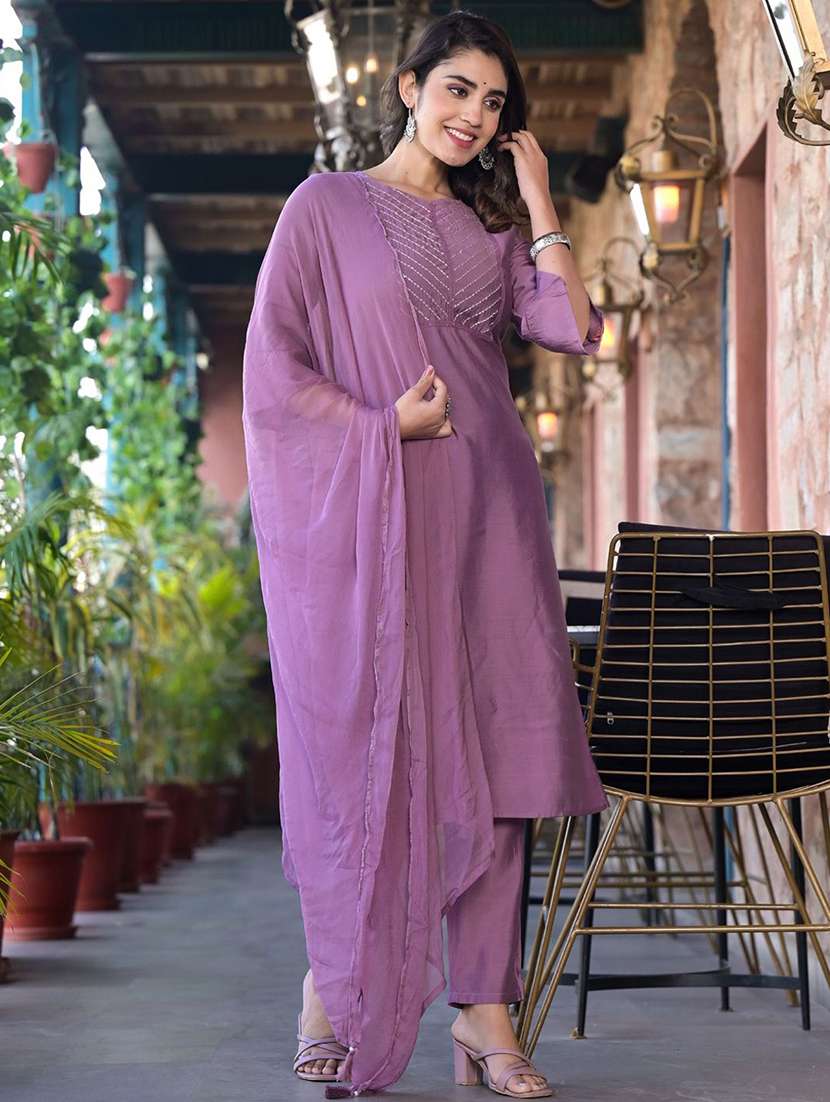women three quarter sleeve kurta pant with dupatta set - 21719634 -  Standard Image - 1