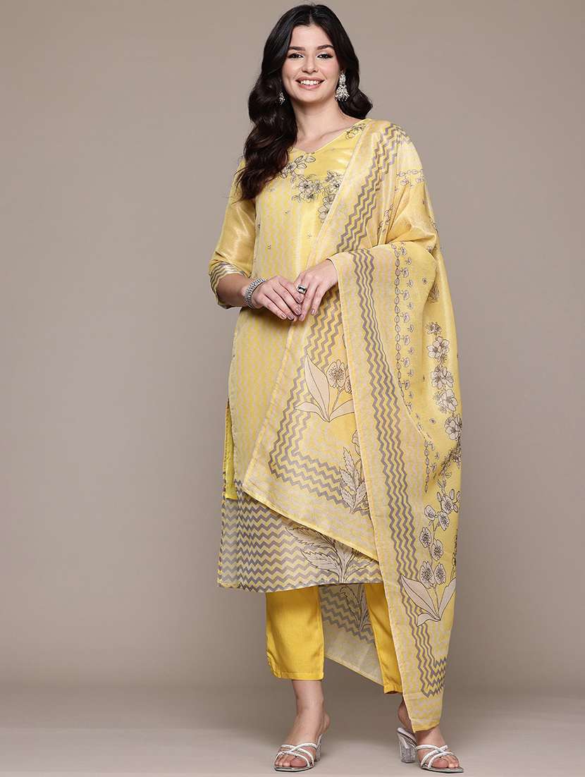 women three quarter sleeve kurta pant with dupatta set