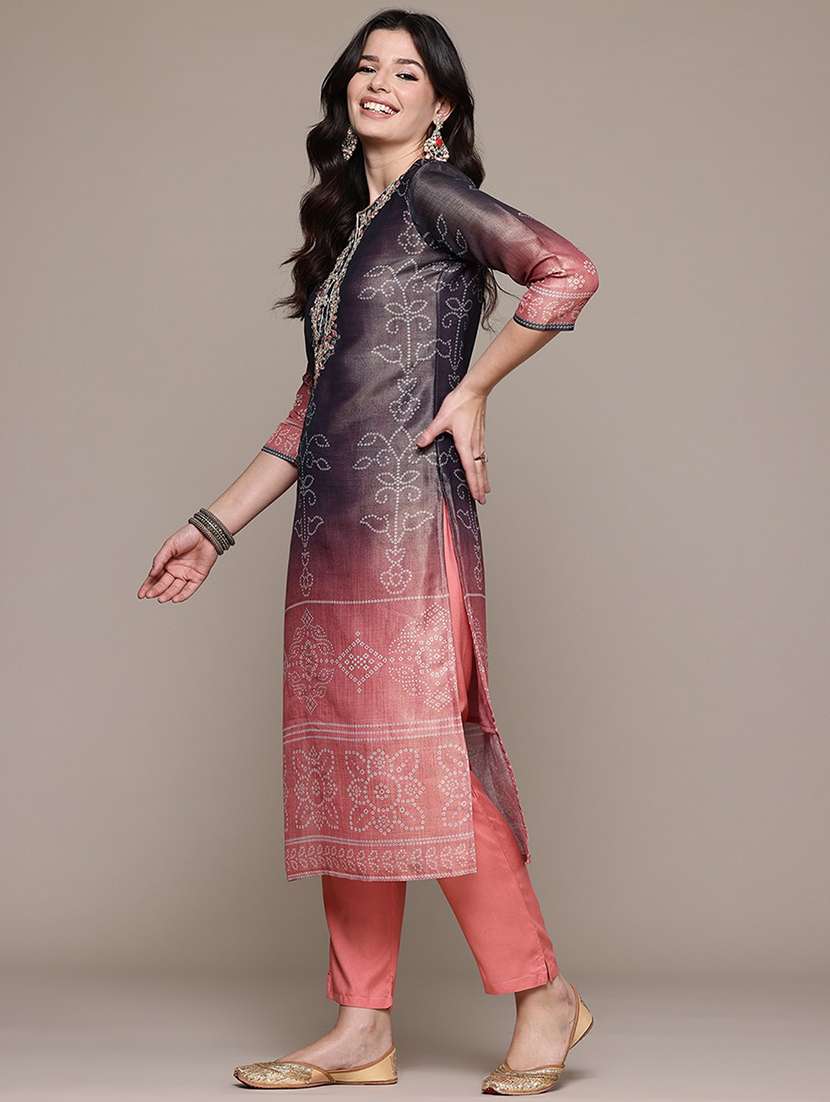 women three quarter sleeve kurta pant with dupatta set - 21719644 - Standard Image - 1
