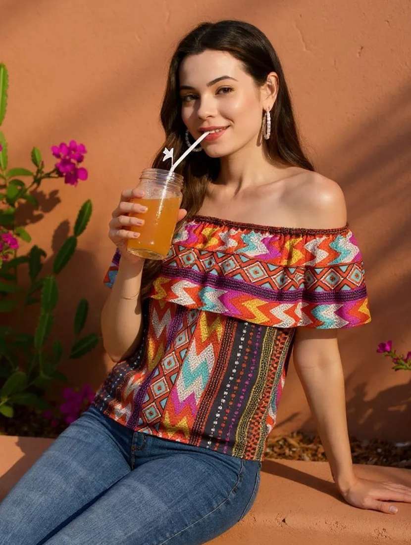 women printed off shoulder regular top