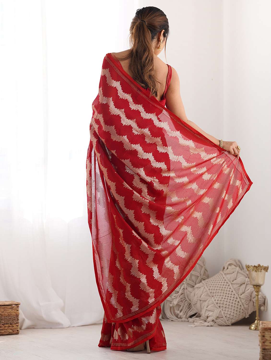 women red sequin work saree with blouse - 21719793 -  Standard Image - 1