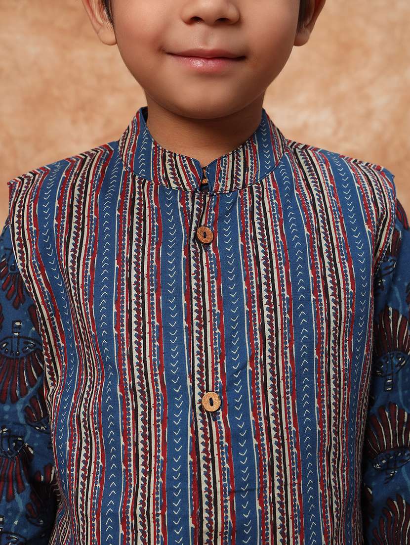 boys printed kurta pajama with jacket - 21719826 - Standard Image - 4