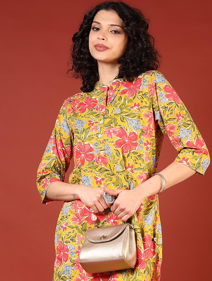 women three quarter sleeves straight kurta - 21719986 - Standard Image - 4