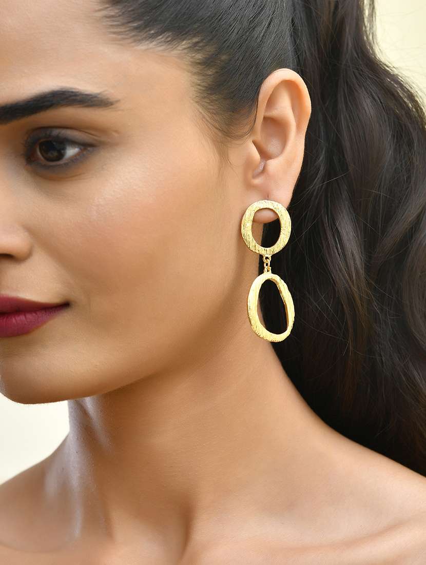 women gold metal drop earrings - 21720272 -  Standard Image - 4