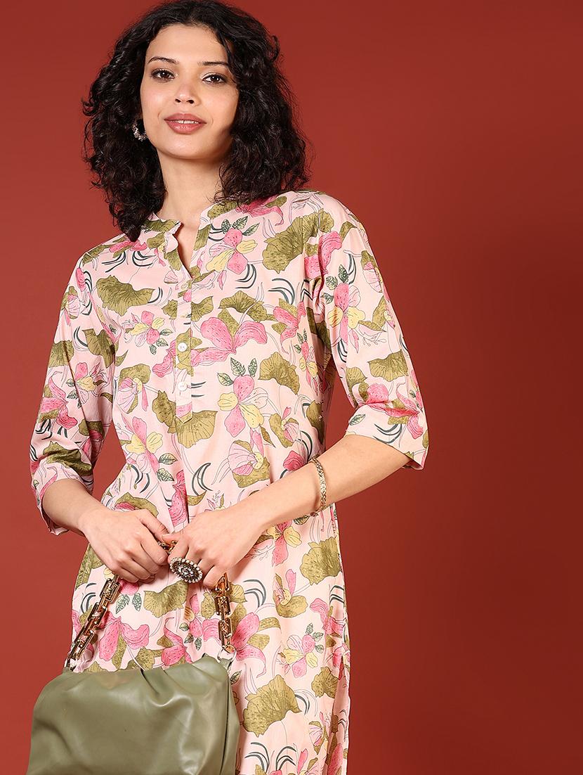 women three quarter sleeves straight kurta - 21720443 - Standard Image - 4