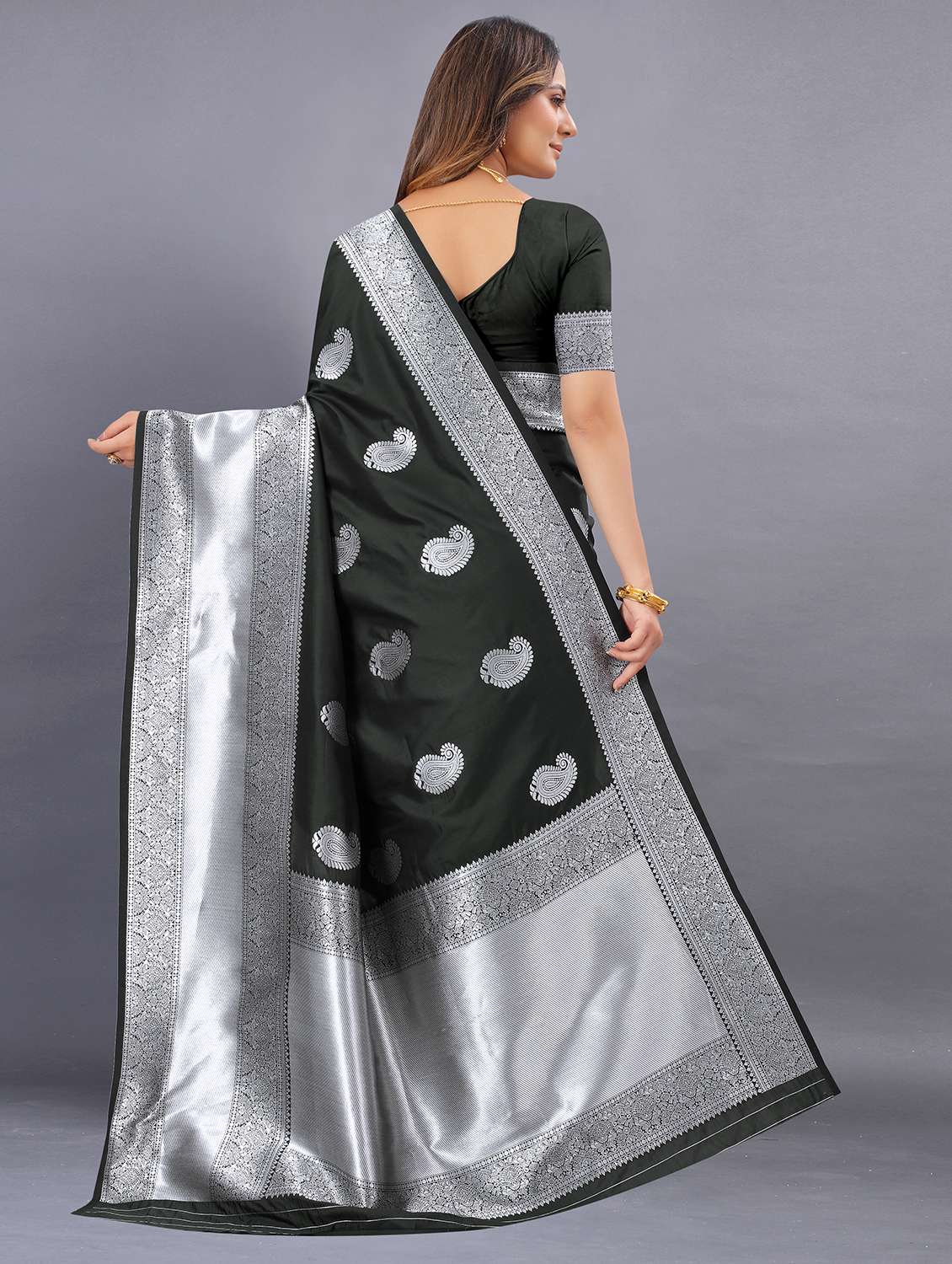 women self design zari work kanjivaram saree with blouse - 21720634 -  Standard Image - 1