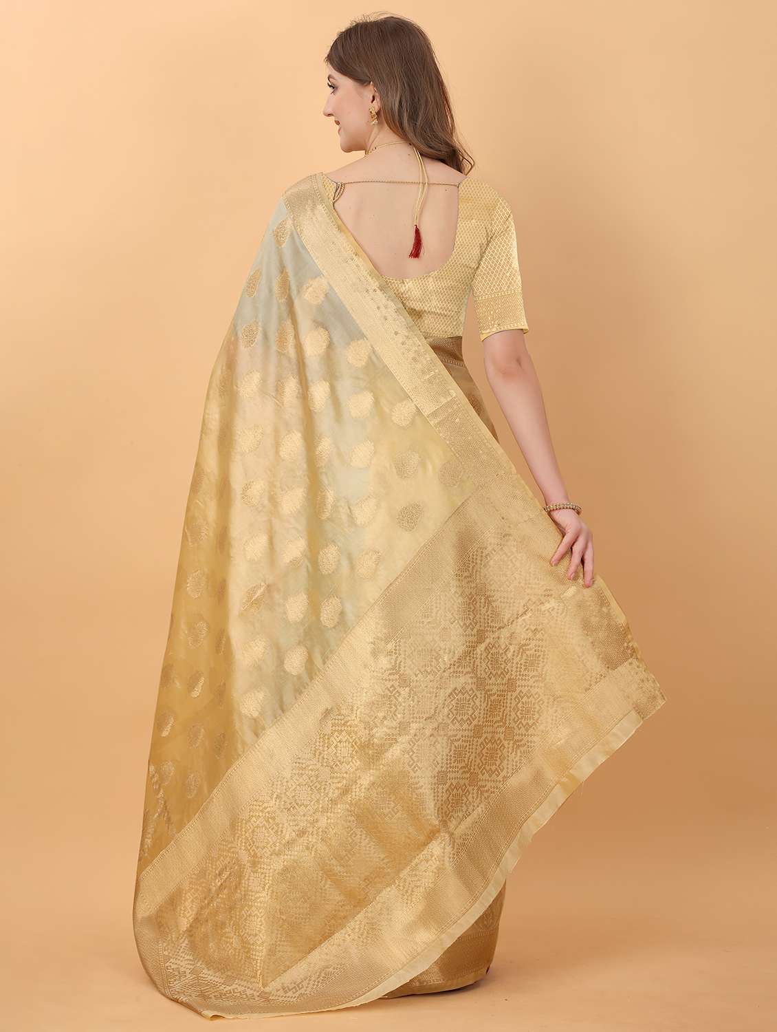 women self design zari work kanjivaram saree with blouse - 21720664 -  Standard Image - 1