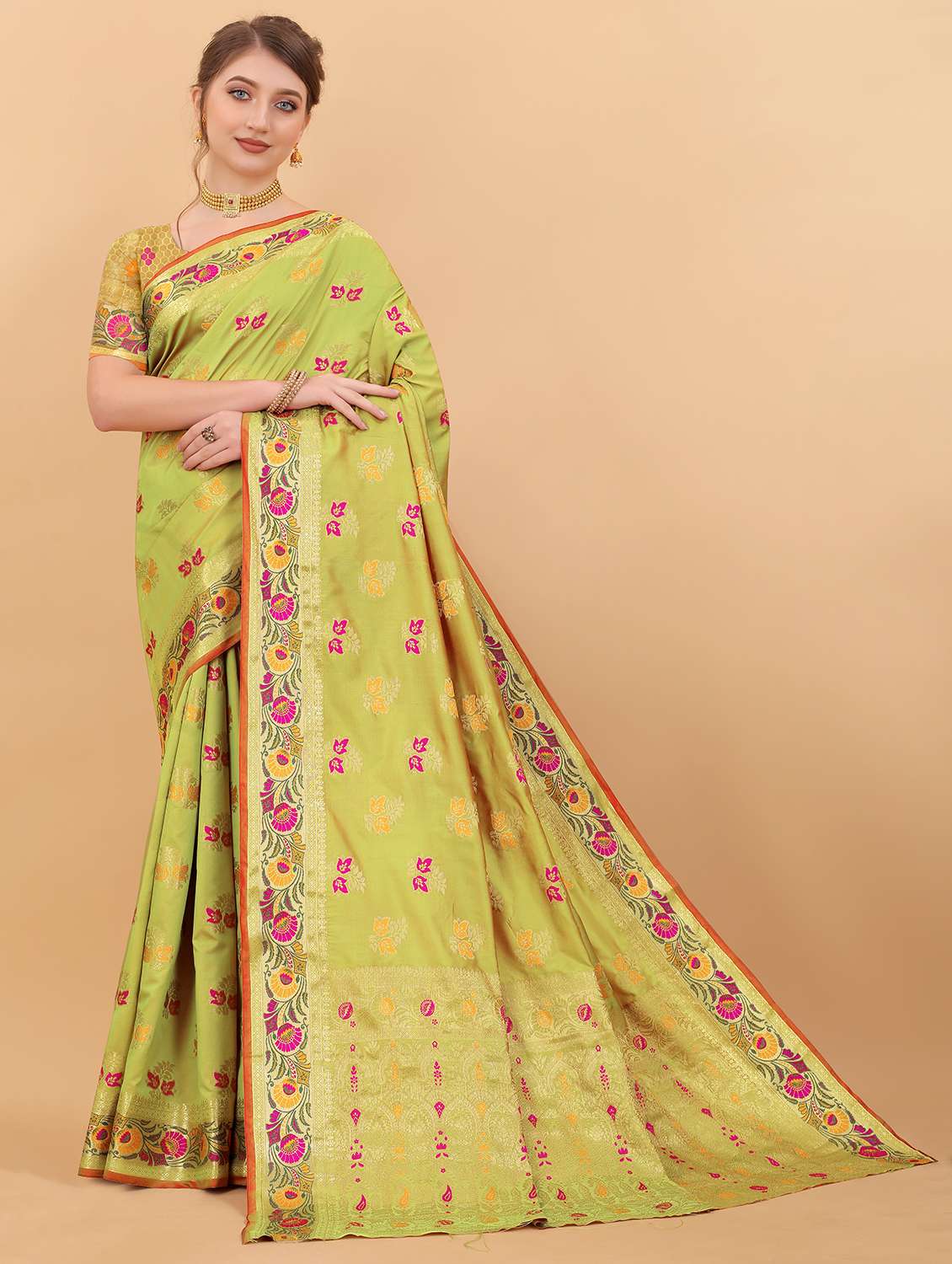 women self design kanjivaram saree with blouse - 21720689 - Standard Image - 1