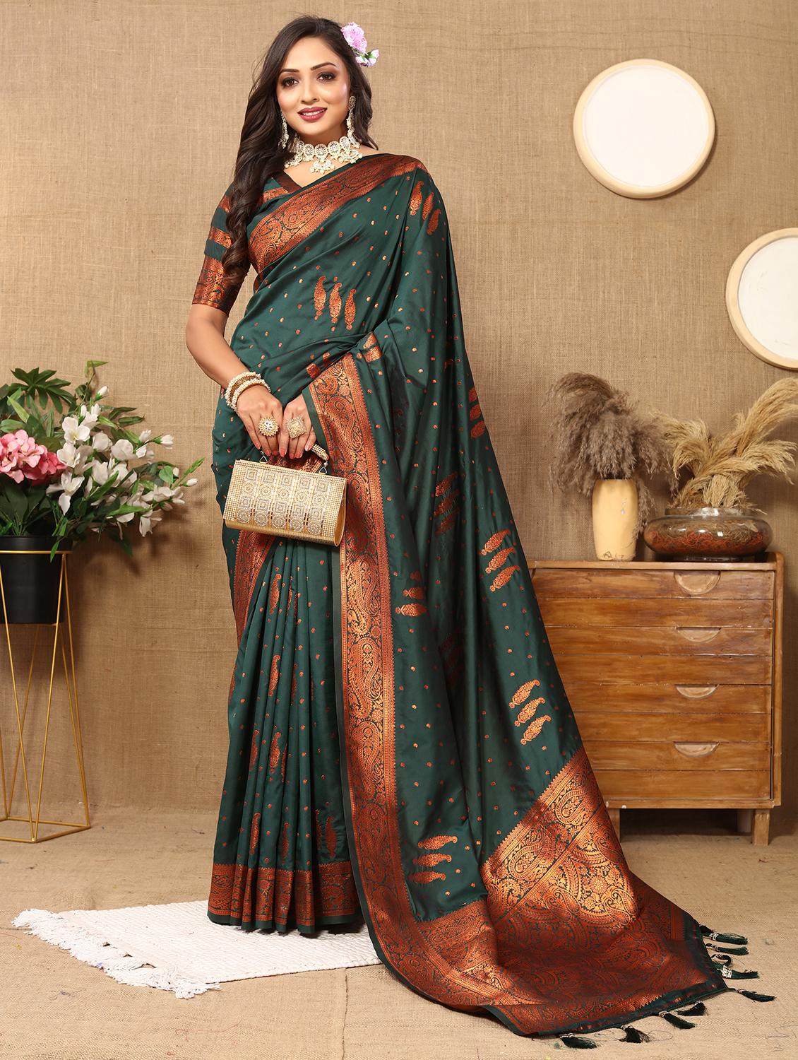 women self design banarasi saree with blouse - 21720721 - Standard Image - 1
