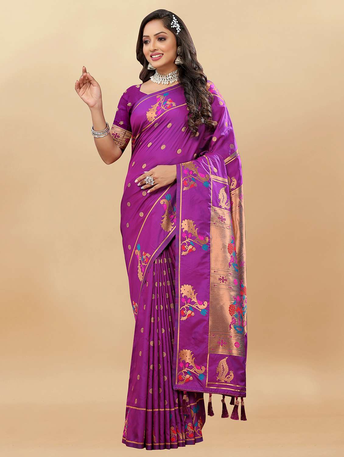 women self design banarasi silk saree with blouse - 21720770 -  Standard Image - 1