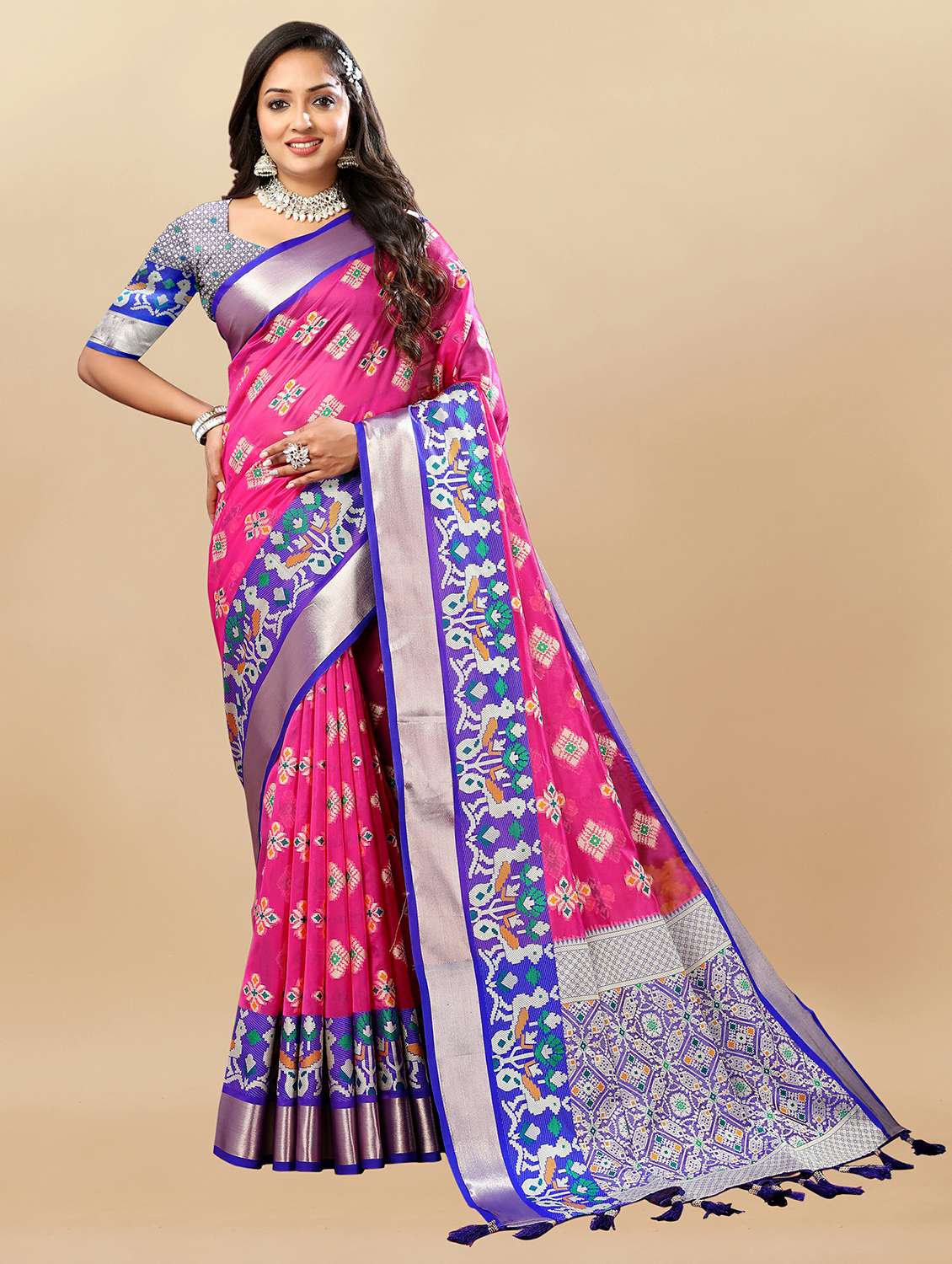 women self design banarasi saree with blouse - 21720772 -  Standard Image - 1