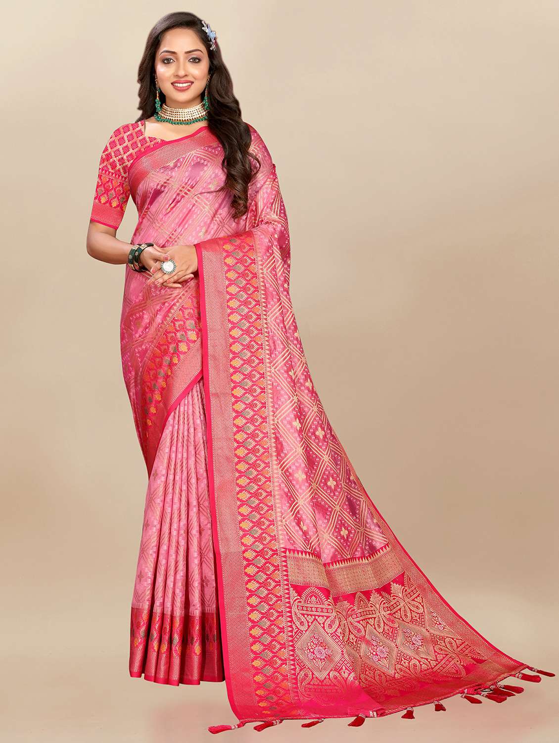 women self design banarasi silk saree with blouse - 21720874 -  Standard Image - 1