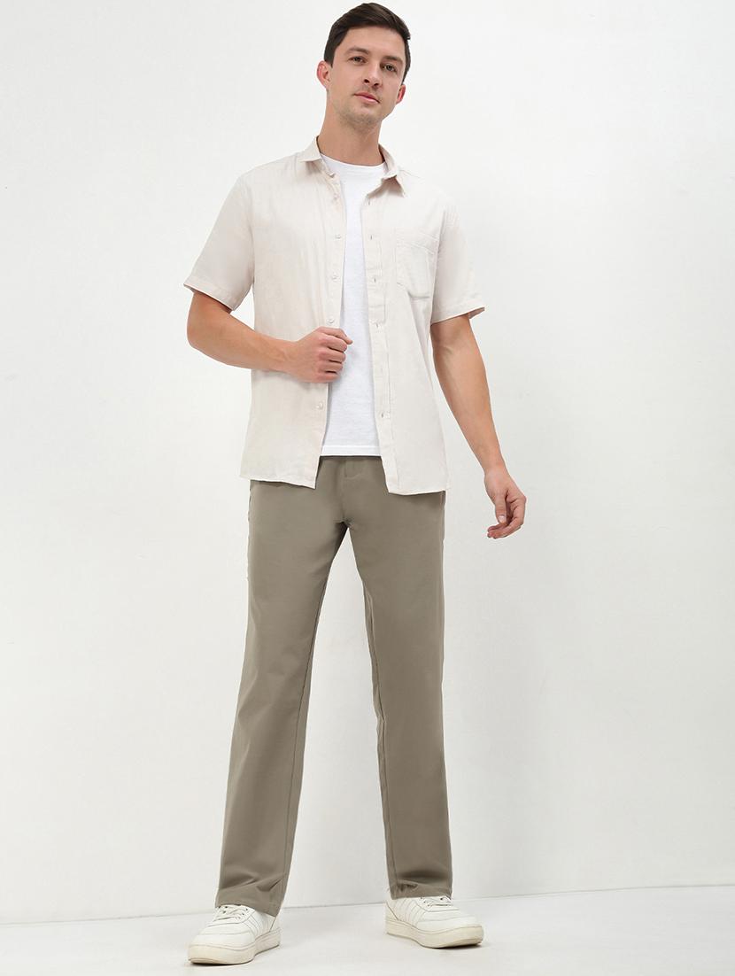 men low rise solid flat front casual trouser - 21720908 - Standard Image - 4