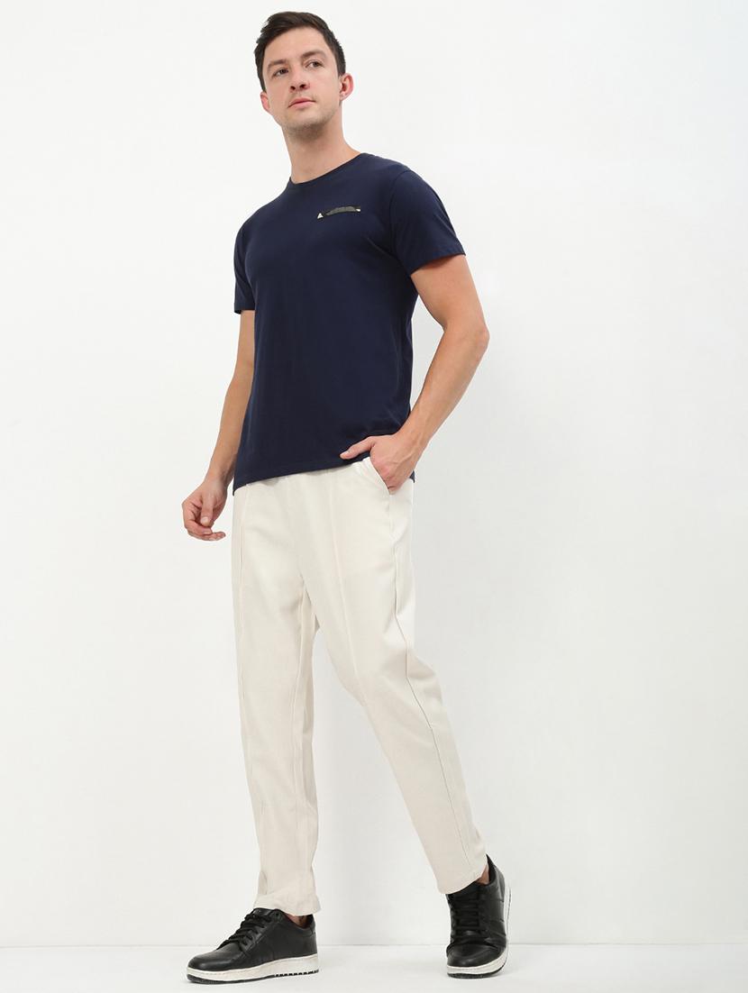 men low rise solid ankle length track pant - 21720922 - Standard Image - 4