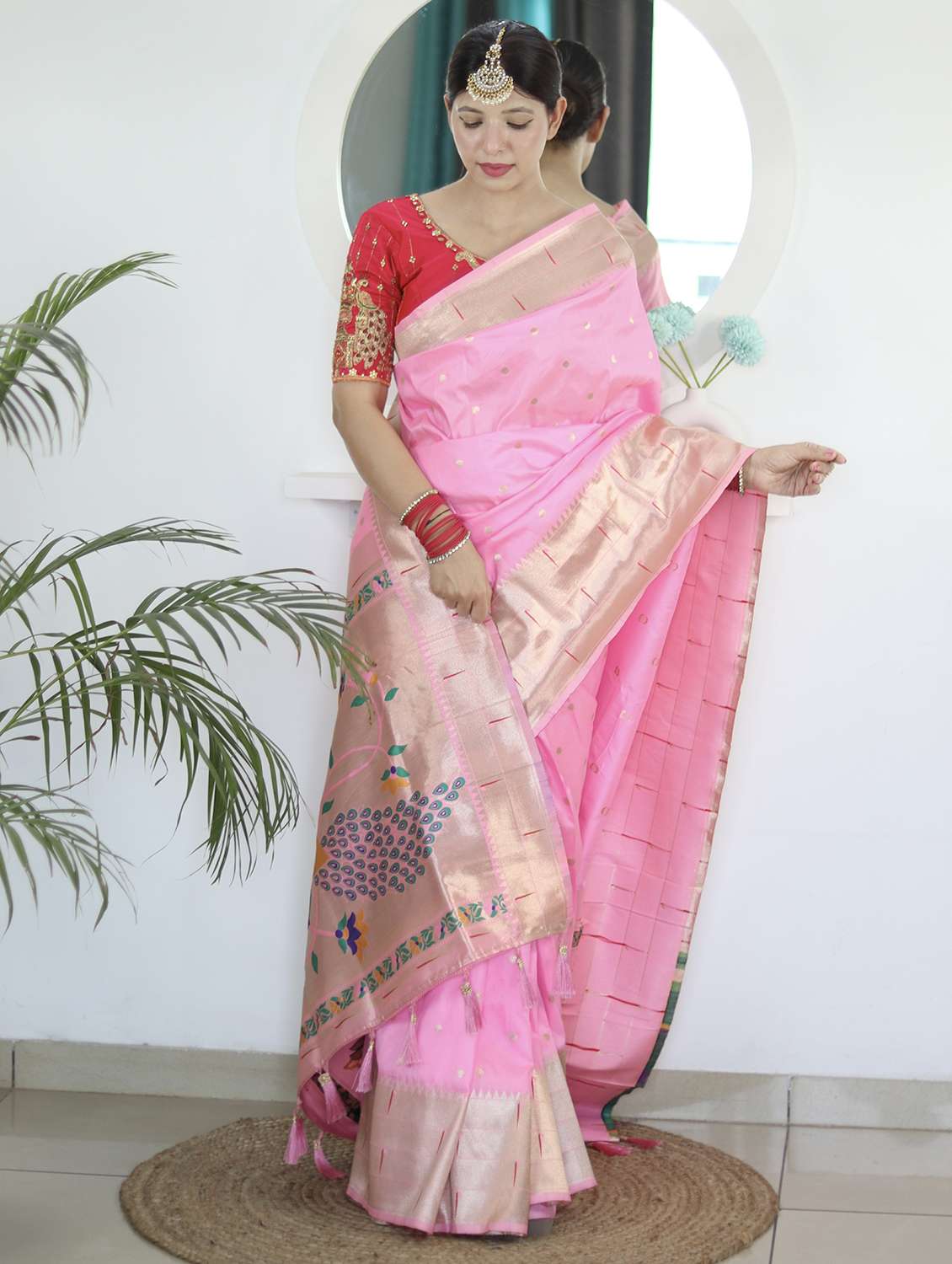 women pink self design paithani saree with blouse