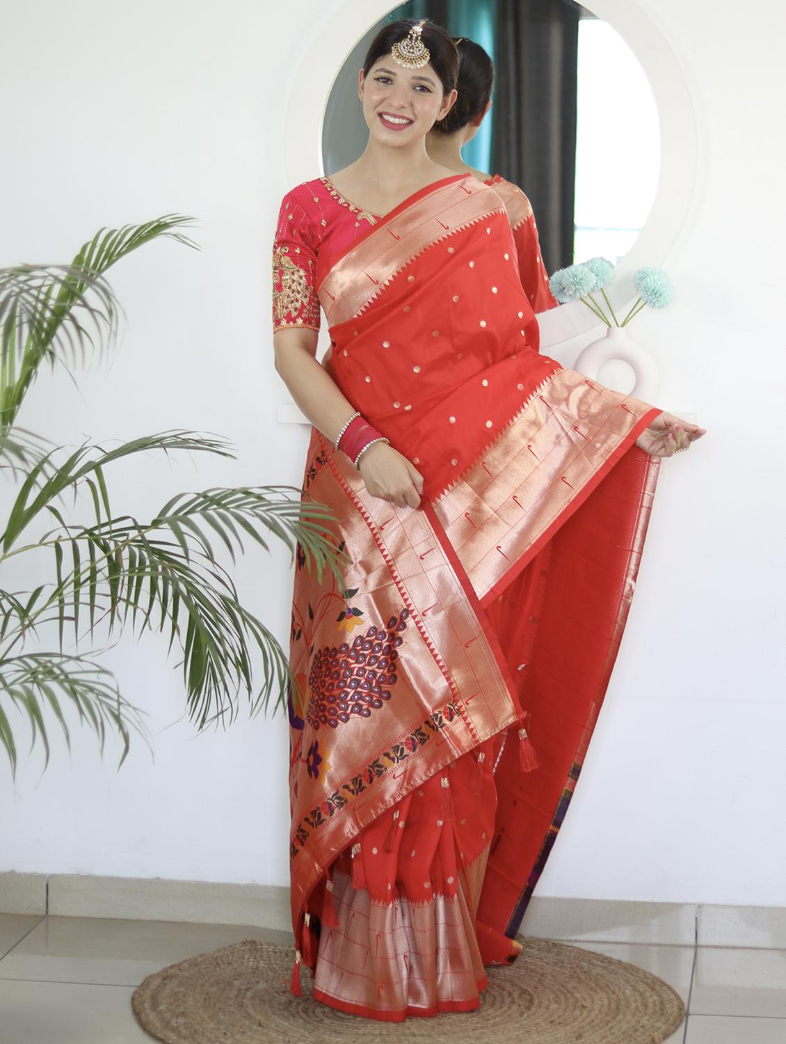 women self design banarasi silk saree with blouse - 21720934 - Zoom Image - 0