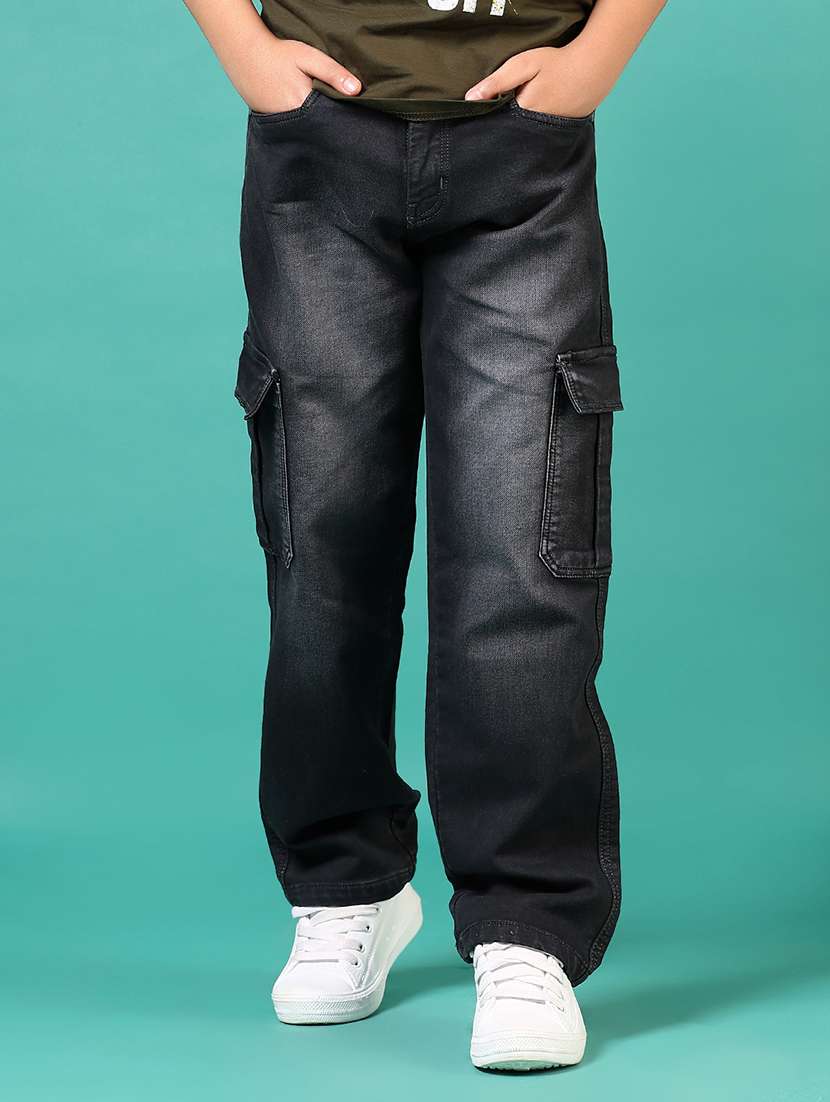 boys solid mid rise relaxed fit cargo