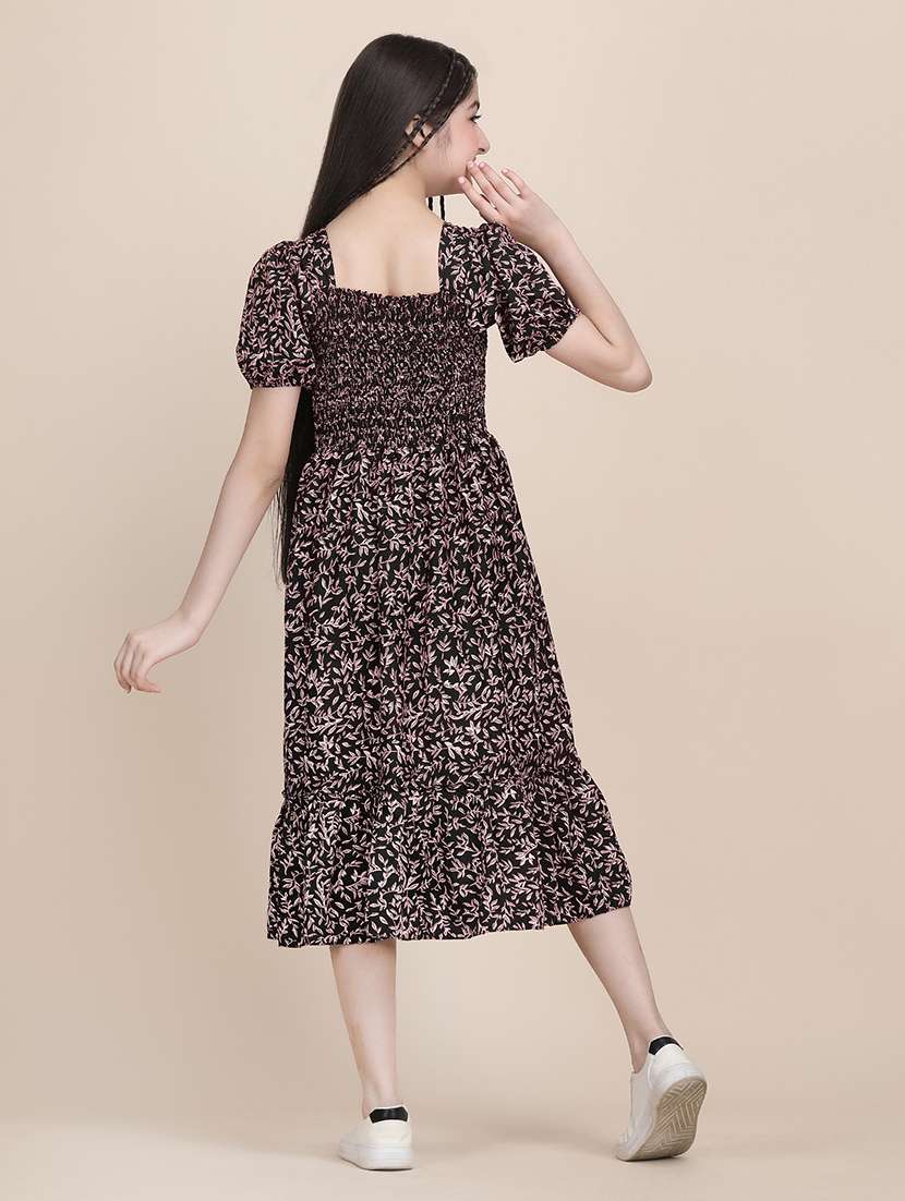 women printed puff sleeves tiered dress - 21721189 - Standard Image - 4