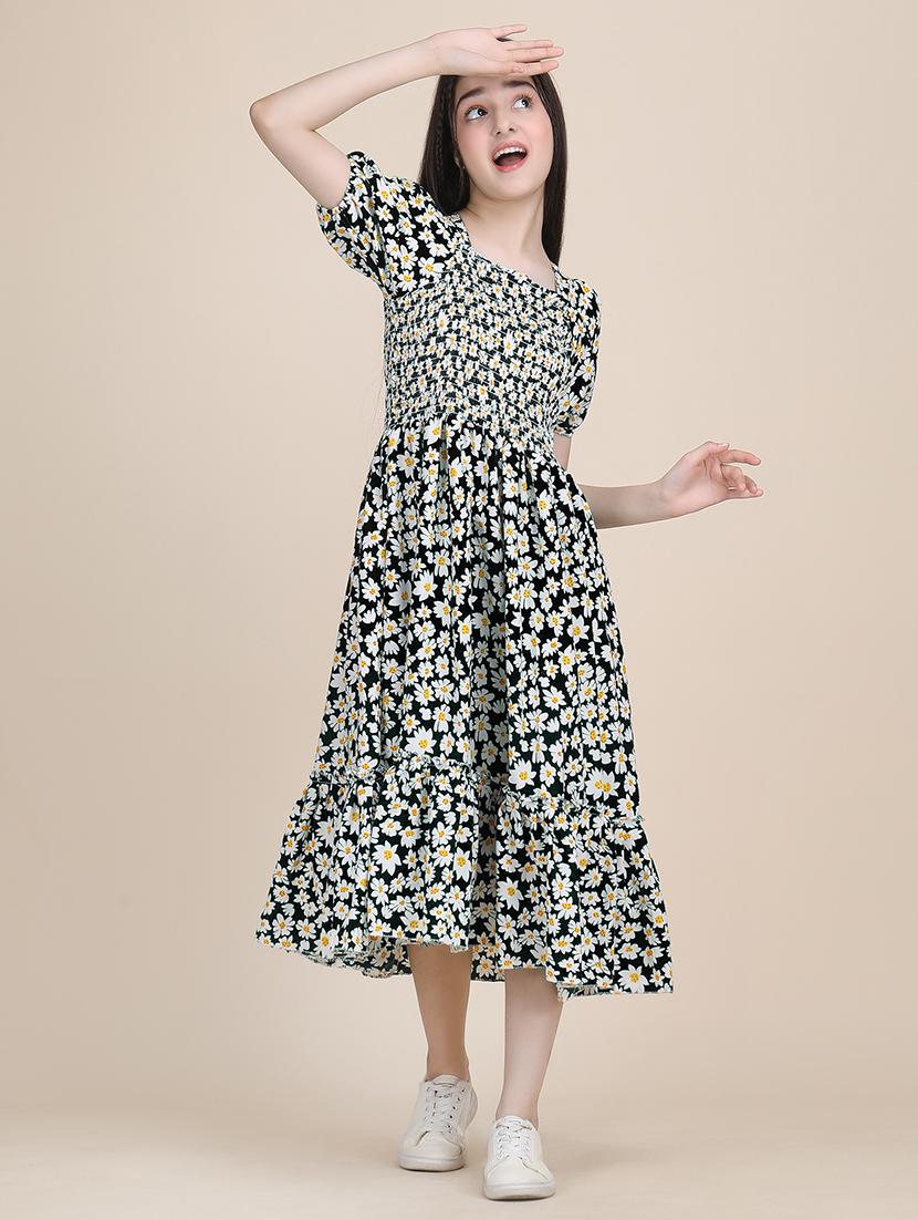 women printed puff sleeves tiered dress - 21721226 - Standard Image - 4