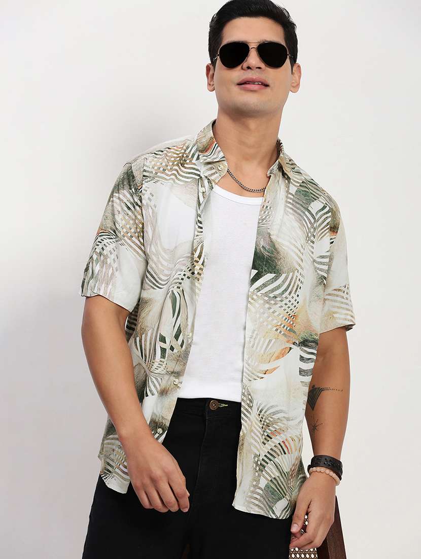 men short sleeves printed casual shirt - 21721534 -  Standard Image - 1