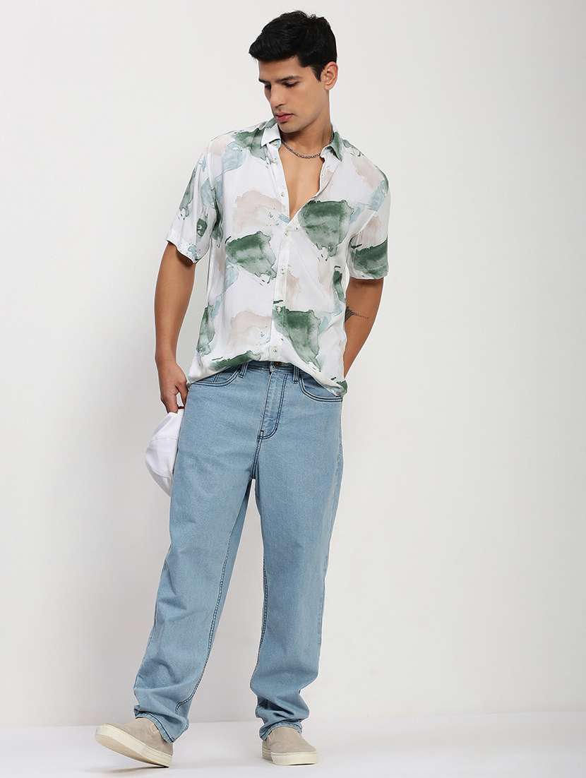 men short sleeves printed casual shirt - 21721536 -  Standard Image - 4