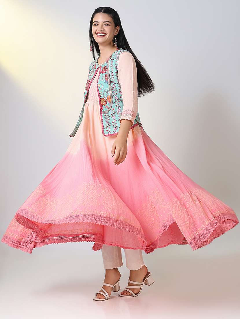 women peach printed three quarter sleeve anarkali kurta - 21721698 - Standard Image - 4