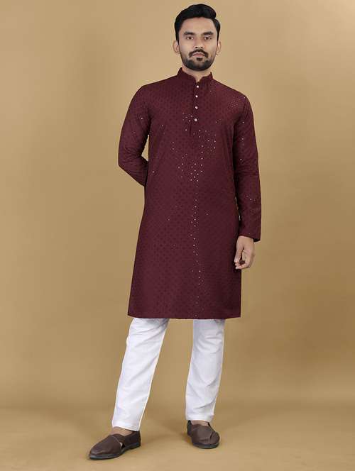 men embroidered mandarin neck kurta
