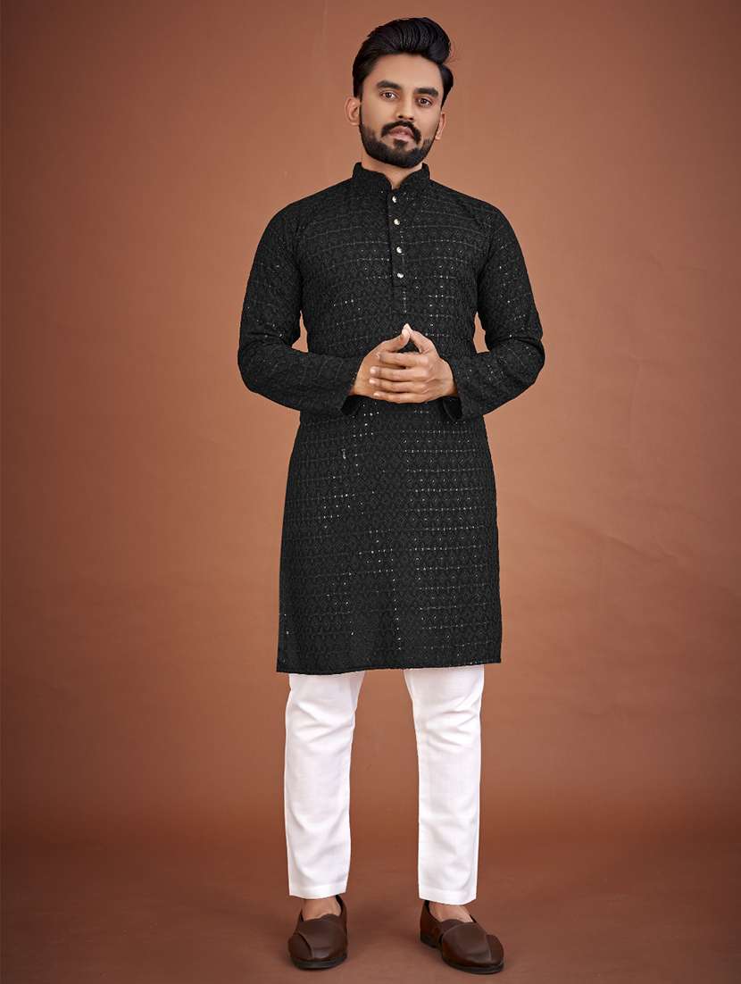 men embroidered mandarin neck kurta