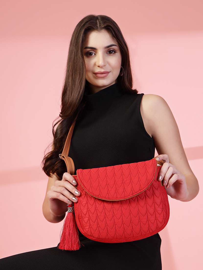 women red solid quilted sling bag - 21721918 -  Standard Image - 1
