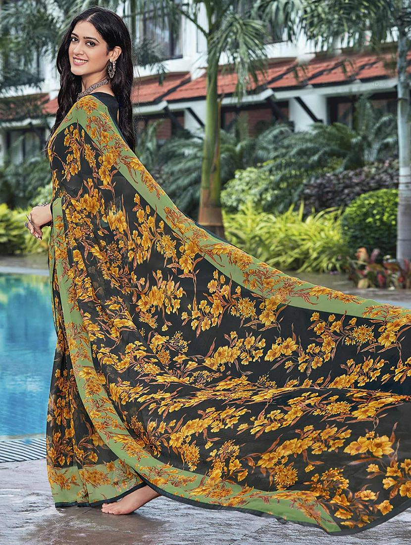 women flaral printed casual wear saree with blouse - 21722311 -  Zoom Image - 0