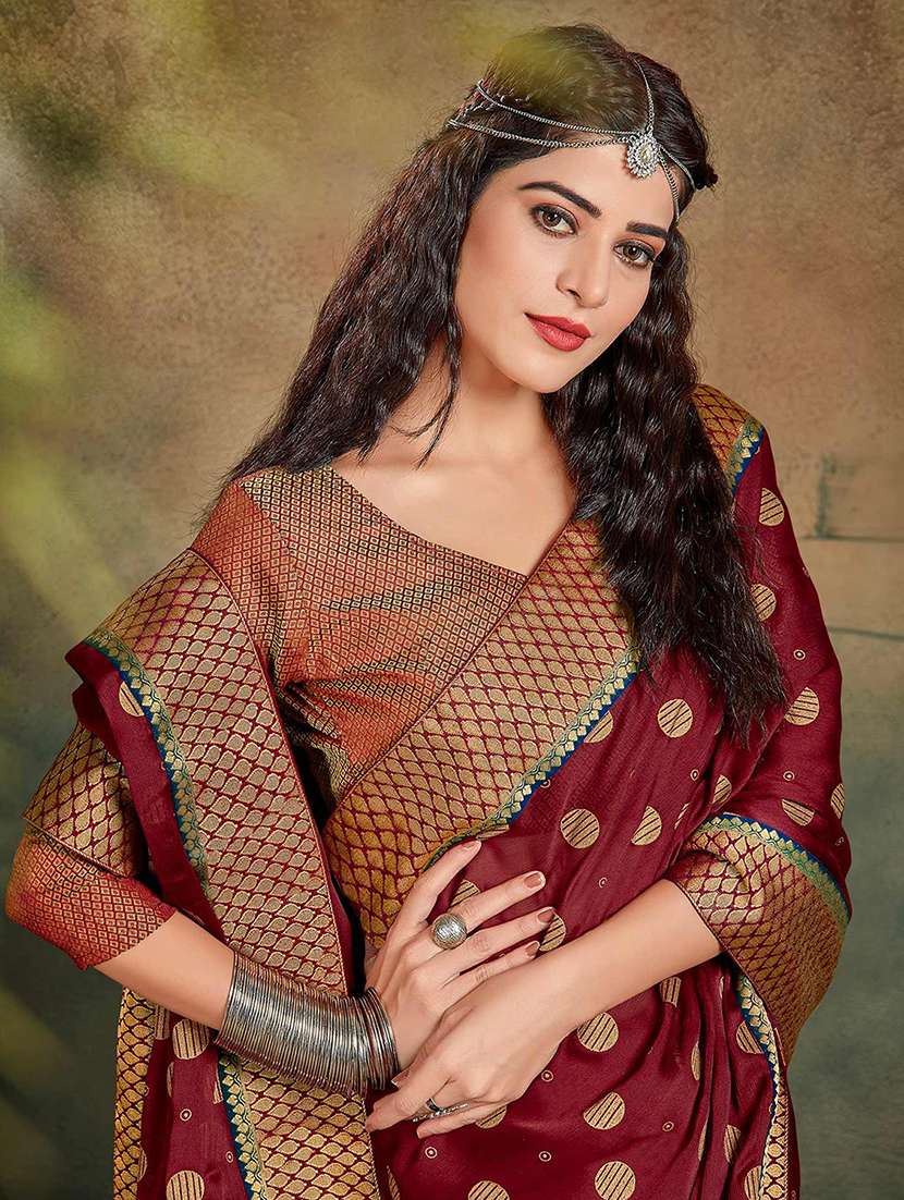 women printed bordered saree with blouse - 21722954 -  Standard Image - 1