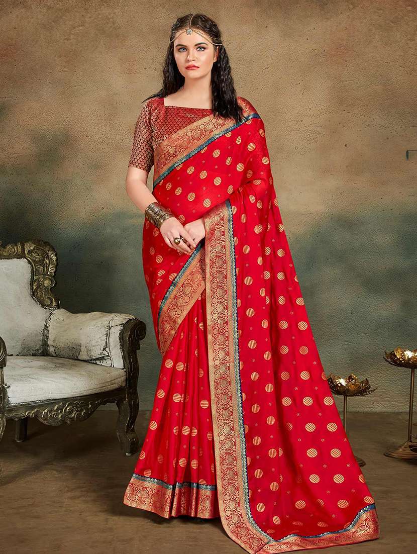 women printed bordered saree with blouse