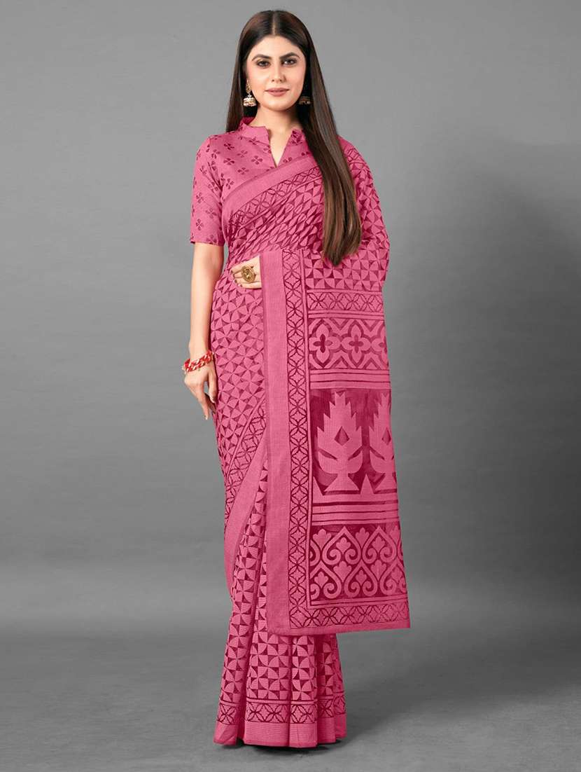 women pink printed saree with blouse
