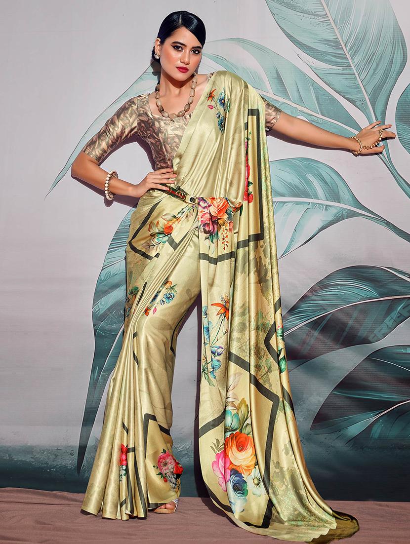 women printed casual wear saree with blouse - 21723553 - Zoom Image - 0