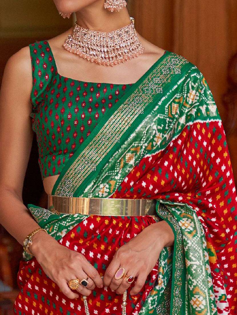 women printed bordered saree with blouse - 21723828 -  Standard Image - 1