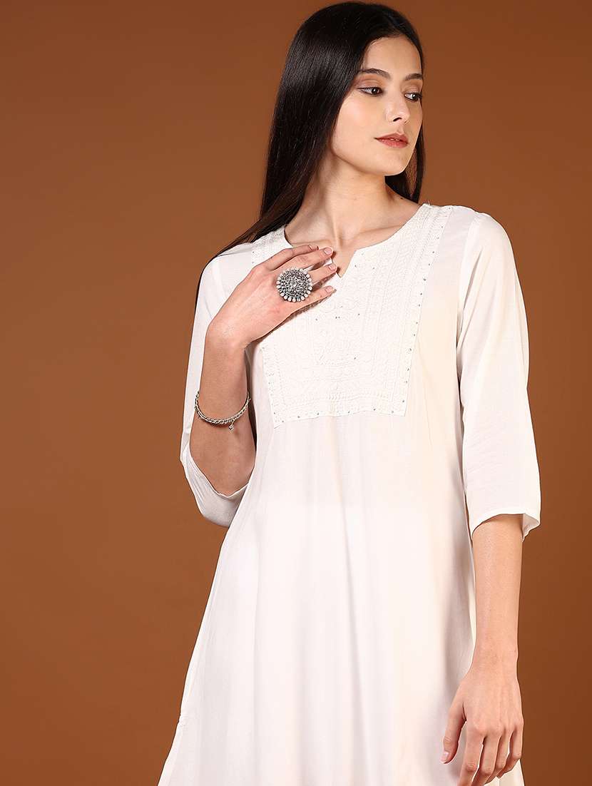 women three quarter sleeve a-line kurti - 21724084 -  Standard Image - 4