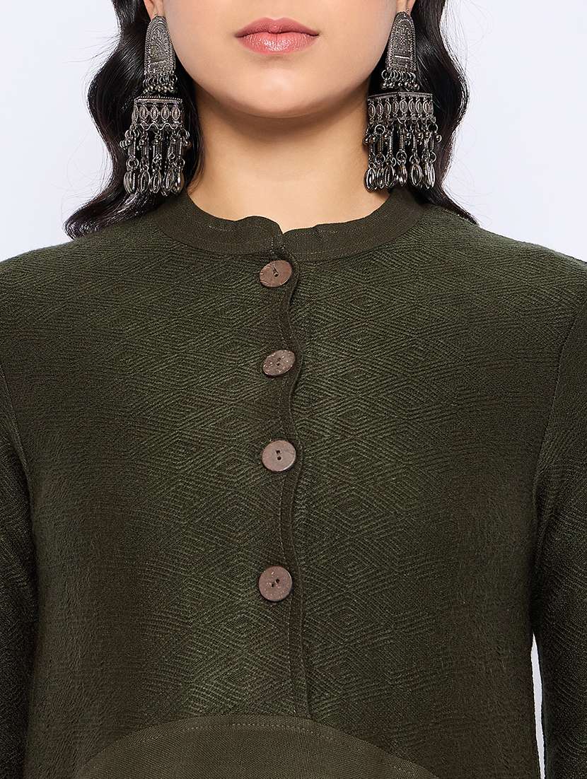 women solid long sleeves woolen kurta - 21724290 -  Standard Image - 4