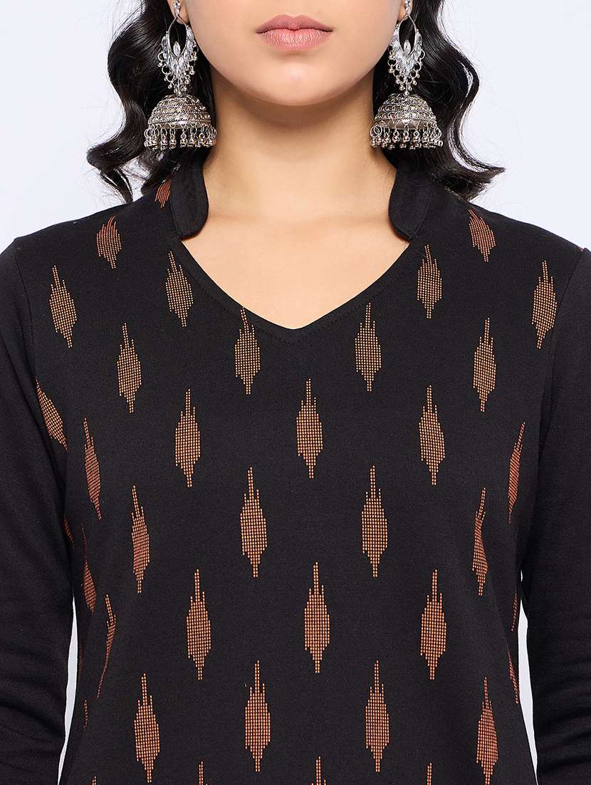 women self designed long sleeves woolen kurta - 21724292 -  Standard Image - 4