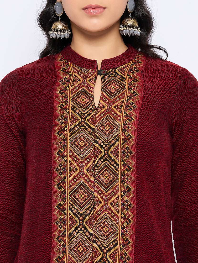 women self designed long sleeves woolen kurta - 21724300 -  Standard Image - 4