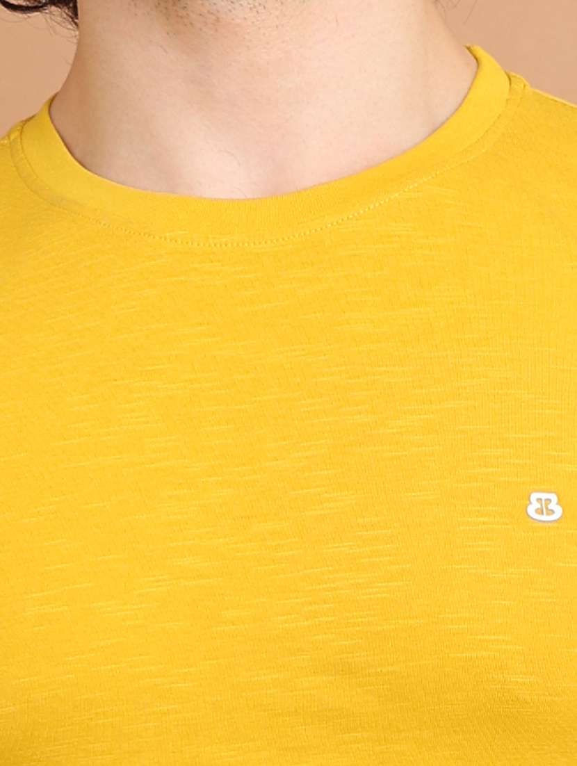 men short sleeves plain t-shirt - 21724727 -  Standard Image - 4
