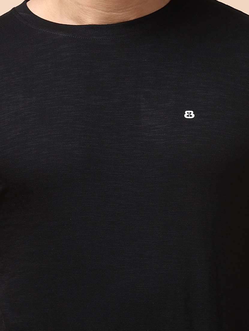 men short sleeves plain t-shirt - 21724767 - Standard Image - 4