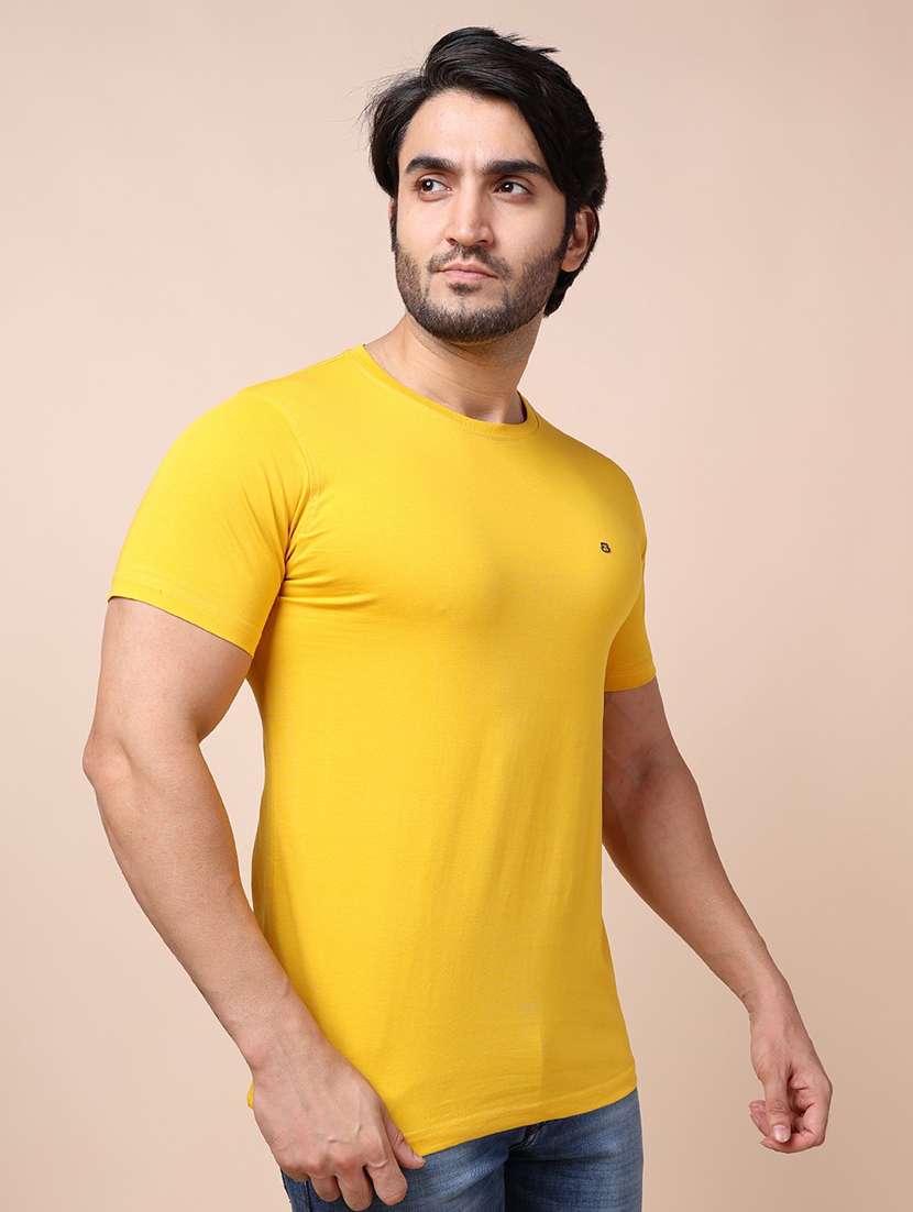 men short sleeves plain t-shirt - 21724874 -  Standard Image - 1