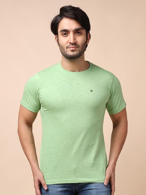 men short sleeves plain t-shirt - 21724946 - Standard Image - 0